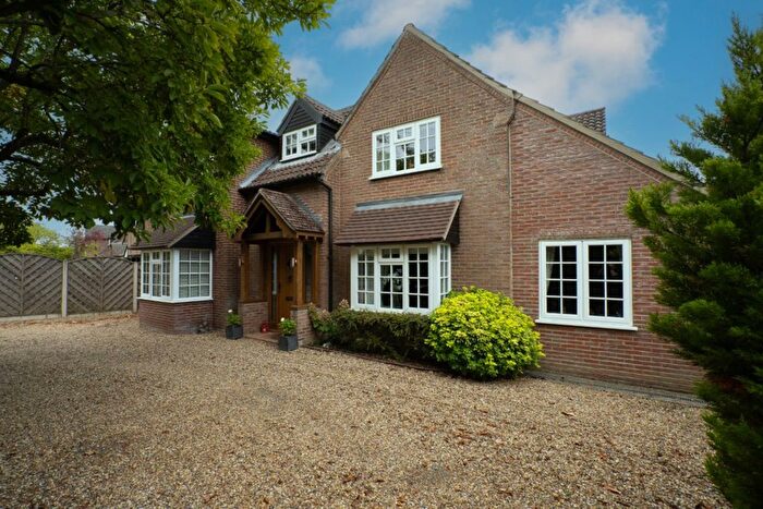 5 Bedroom Detached House For Sale In Plumstead Road, Thorpe End, NR13
