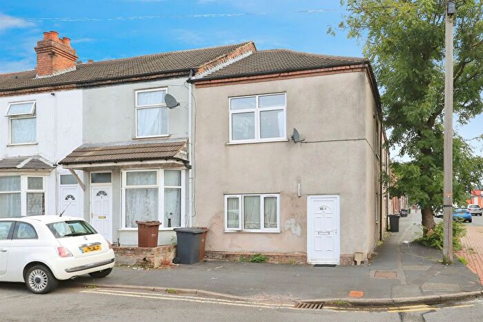 5 Bedroom End Terrace House For Sale In Queen Street, Bilston, WV14