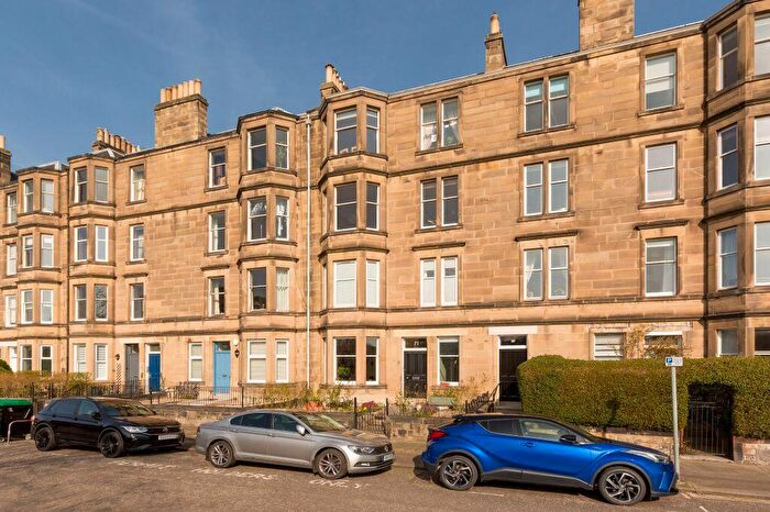 2 Bedroom Flat For Sale In / Falcon Road, Morningside, Edinburgh, EH10