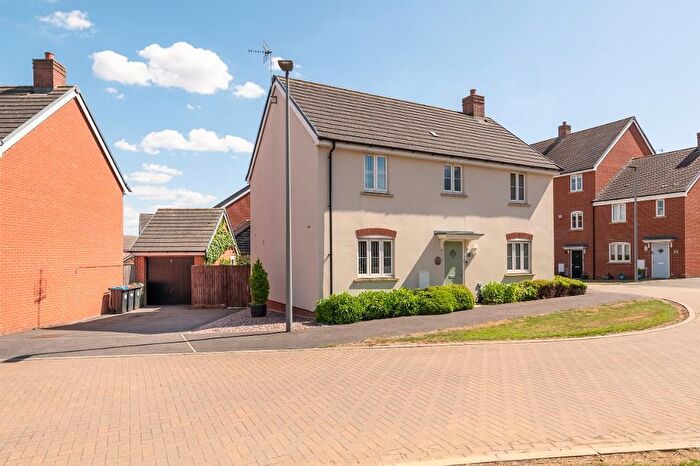 4 Bedroom Detached House For Sale In Curacao Crescent, Newton Leys, Milton Keynes, Buckinghamshire, MK3