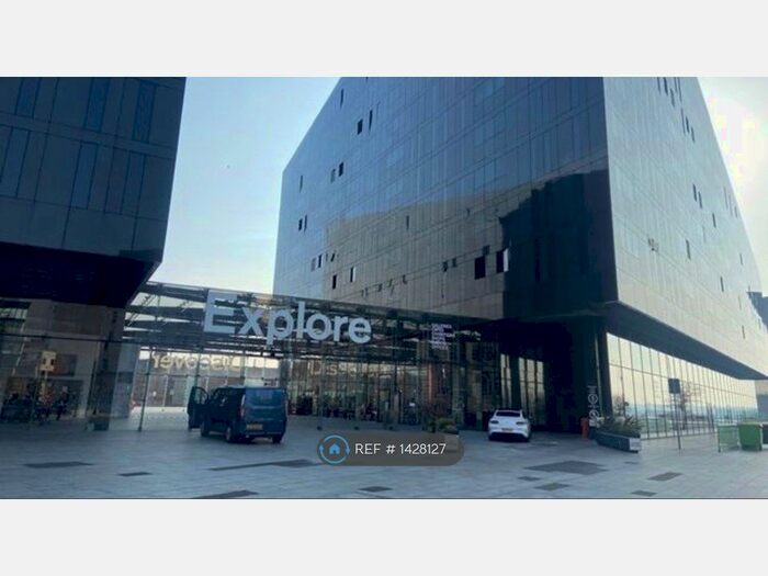 2 Bedroom Flat To Rent In Mann Island, Liverpool, L3