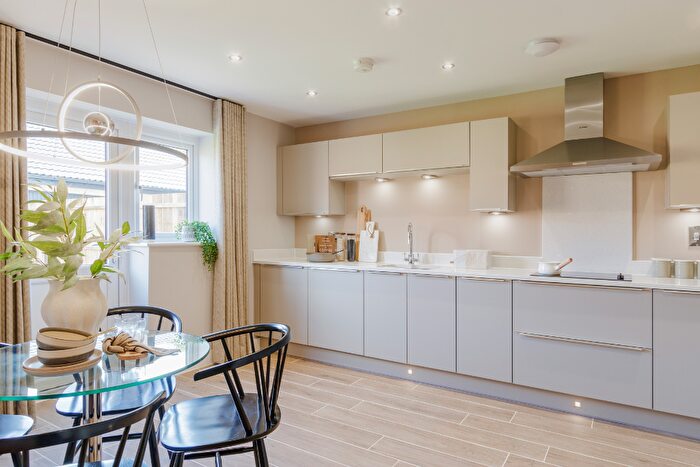 4 Bedroom Detached House For Sale In Lowestoft Road, Hopton, Great Yarmouth, NR31