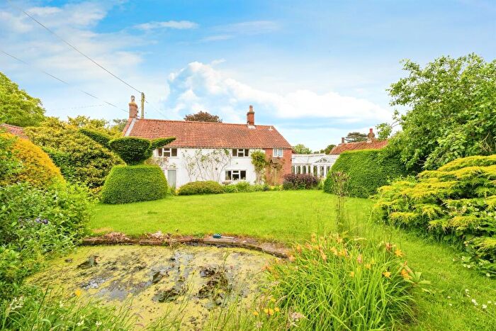 3 Bedroom Detached House For Sale In Church Street, Plumstead, Norwich, NR11