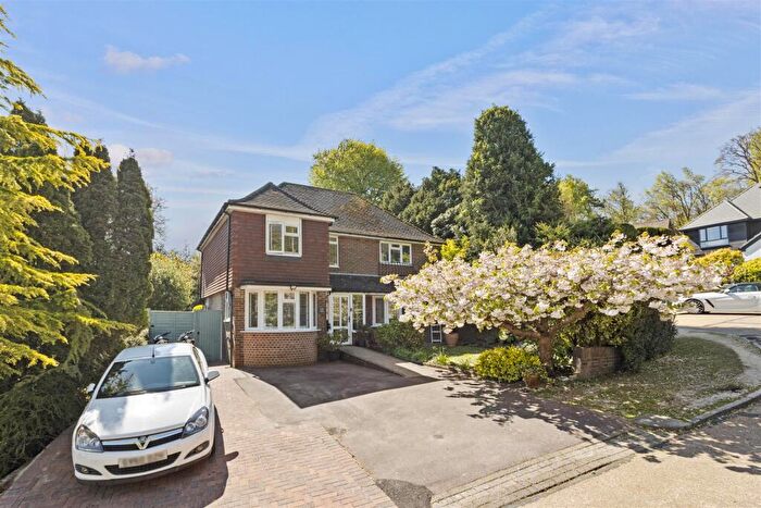 4 Bedroom Detached House For Sale In The Combe, Eastbourne, BN20