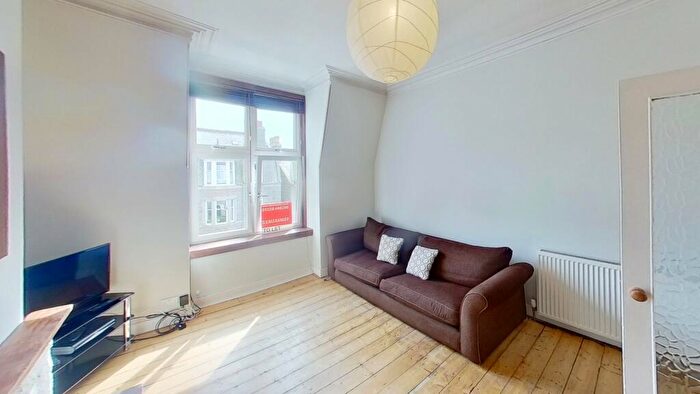 1 Bedroom Flat To Rent In Union Grove Tfl, City Centre, Aberdeen, AB10