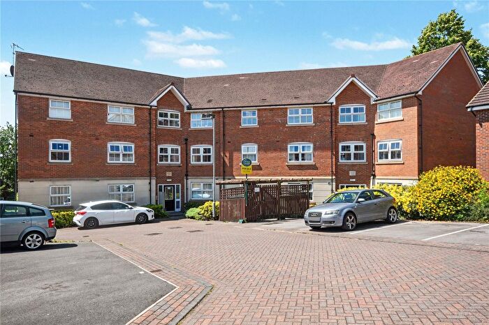 1 Bedroom Flat For Sale In Harrison Court, Morris Road, Castleford, West Yorkshire, WF10