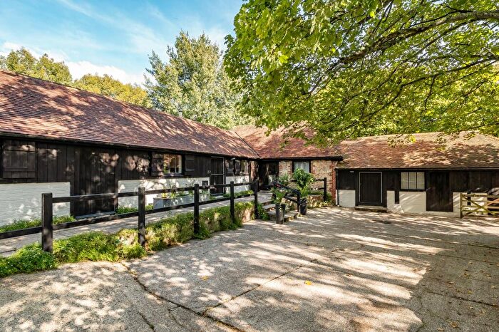 3 Bedroom Detached House For Sale In The Street, Bury, RH20