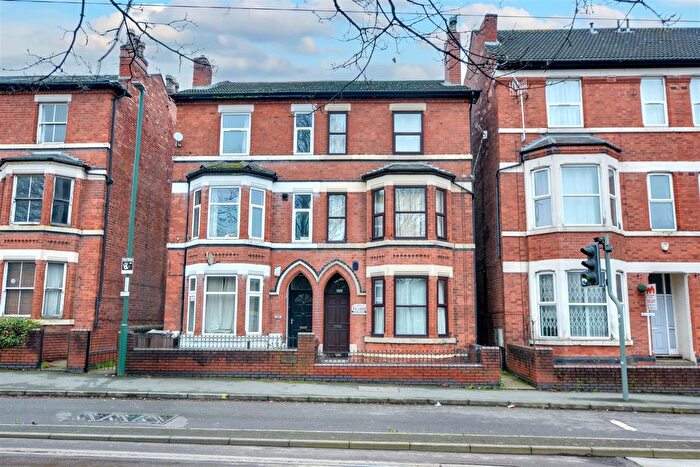 5 Bedroom Semi Detached House For Sale In Noel Street, Nottingham, NG7