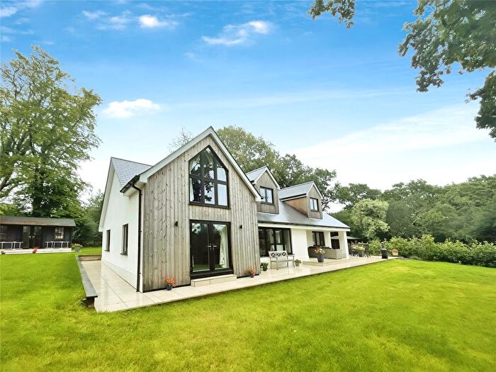 4 Bedroom Detached House To Rent In North Leigh Lane, Wimborne, Dorset, BH21