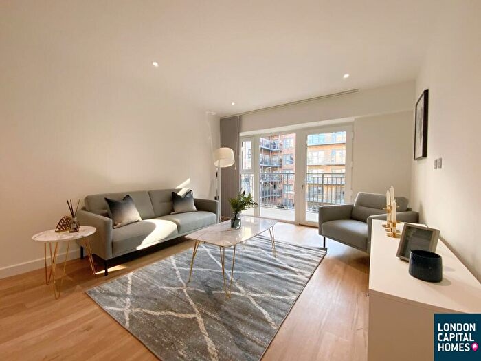 2 Bedroom Apartment To Rent In Fairbank House, Beaufort Square, London, NW9