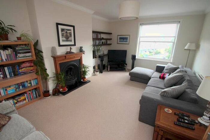 2 Bedroom Flat To Rent In Park View, Harrogate, HG1