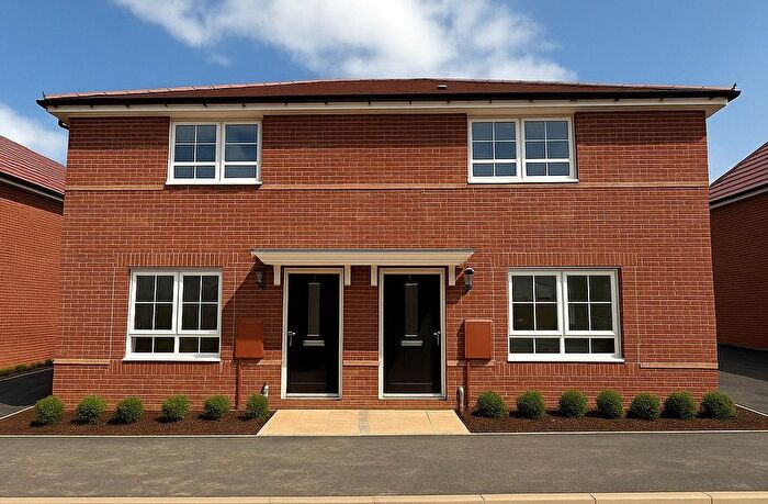 3 Bedroom Semi Detached House For Sale In Minnow Street, Dunmow, Essex, CM6