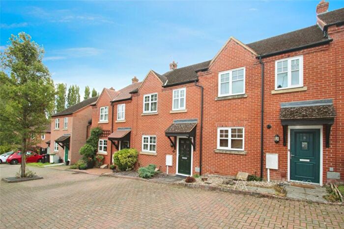 2 Bedroom Terraced House To Rent In Rays Close, Bletchley, MK2