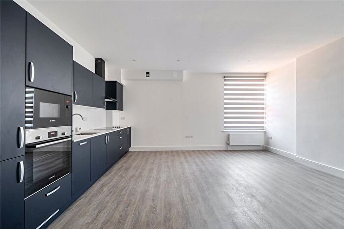 Studio To Rent In Shoot Up Hill, London, NW2