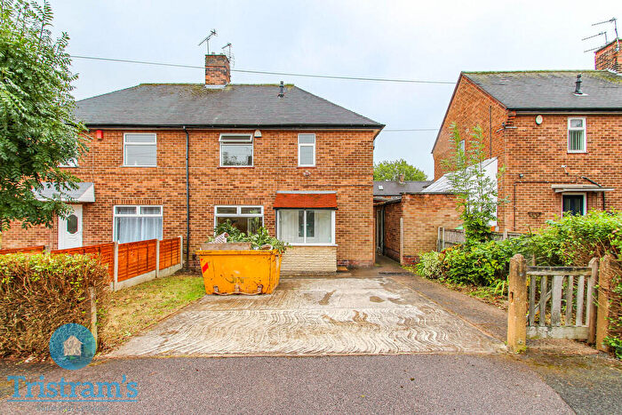 3 Bedroom Semi-Detached House To Rent In Rushford Drive, Nottingham, NG8