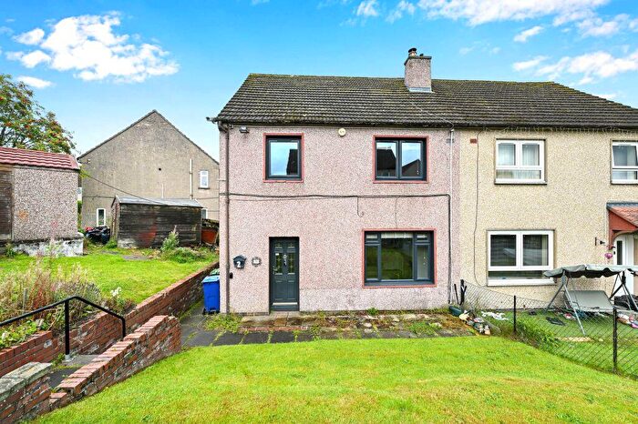 3 Bedroom Semi-Detached House For Sale In Glen View, Penicuik, EH26