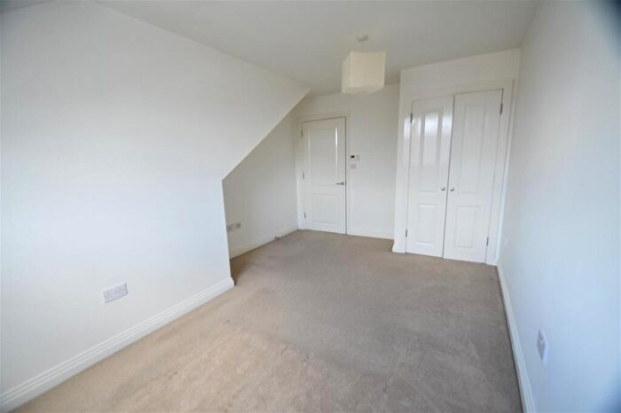 1 Bedroom Apartment For Sale In Germain Street, Chesham, Buckinghamshire, HP5