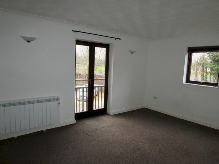 1 Bedroom Flat To Rent In Water End, Thorpe Meadows, PE3