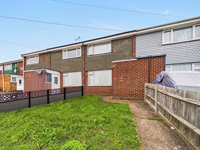 2 Bedroom Terraced House For Sale In The Spires, Rochester, ME2