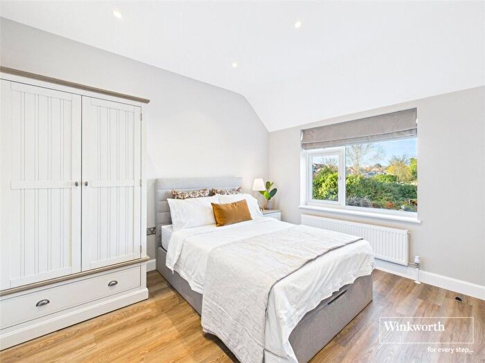 1 Bedroom Detached House To Rent In Gosbrook Road, Caversham, Reading, Berkshire, RG4