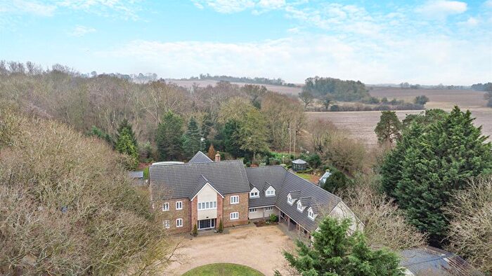 6 Bedroom Detached House For Sale In Gayton Road, Ashwicken, King's Lynn, PE32