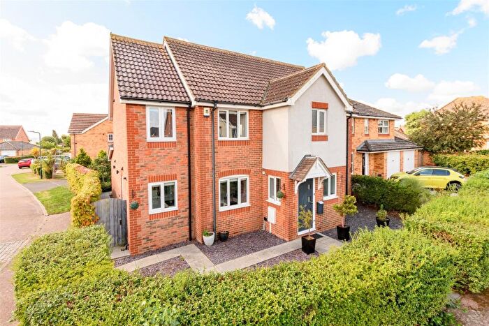 4 Bedroom Detached House For Sale In Cardigan Close, High Halstow, Rochester, Kent, ME3