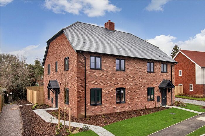 3 Bedroom Semi Detached House For Sale In Eastgate, Orchard Down, Lamberhurst, Tunbridge Wells, Kent, TN3