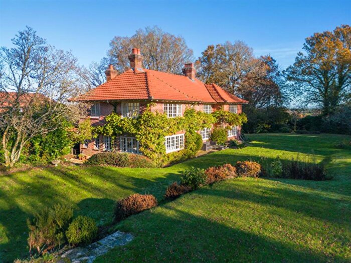 5 Bedroom Detached House To Rent In Newtown, Minstead, SO43
