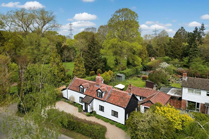 4 Bedroom Cottage For Sale In Church Road, Swainsthorpe, Norwich, NR14