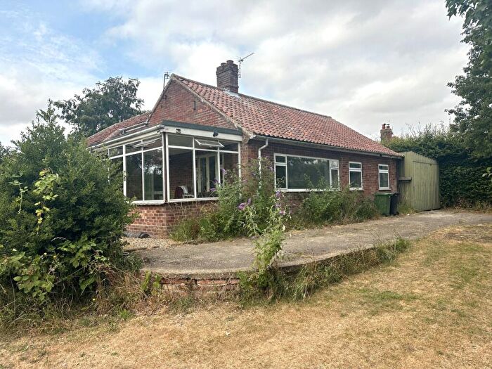 4 Bedroom Bungalow For Sale In Bears Lane, Hingham, Norwich, Norfolk, NR9