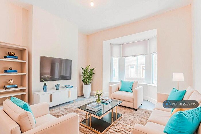 3 Bedroom Terraced House To Rent In Hufling Lane, Burnley, BB11