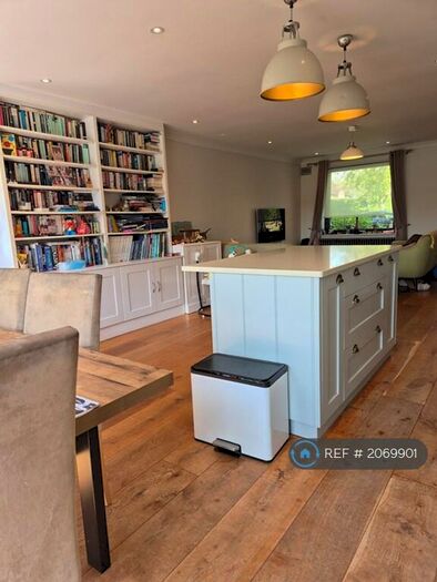 3 Bedroom Terraced House To Rent In Manor Way, Blackheath, London, SE3