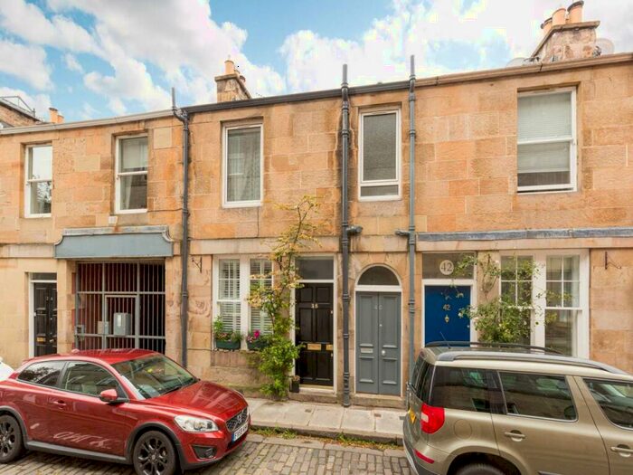 1 Bedroom Flat To Rent In Dean Street, Stockbridge, Edinburgh, EH4