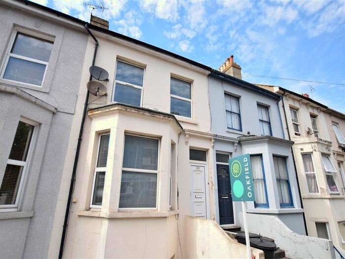 2 Bedroom Flat To Rent In Old London Road, Hastings, TN35