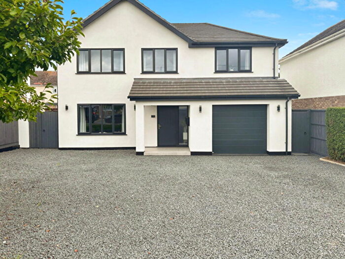 4 Bedroom Detached House For Sale In Hale Road, Heckington, NG34