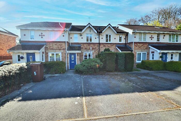 2 Bedroom Town House To Rent In Woodlea Court, Meanwood, Leeds, LS6