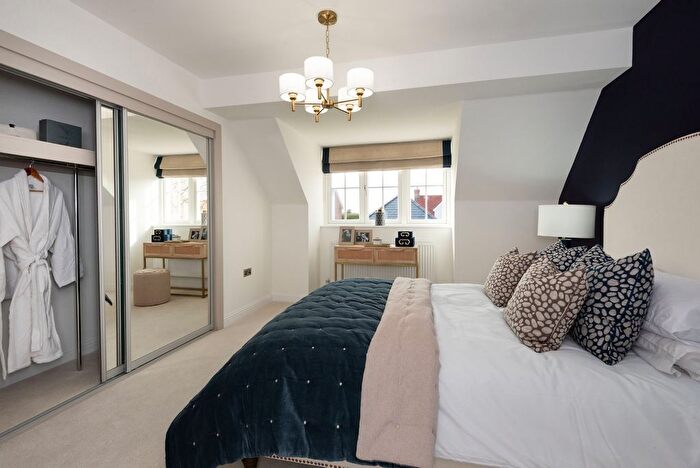 4 Bedroom Detached House For Sale In Summerfield Close, Staple, Canterbury, Kent, CT3