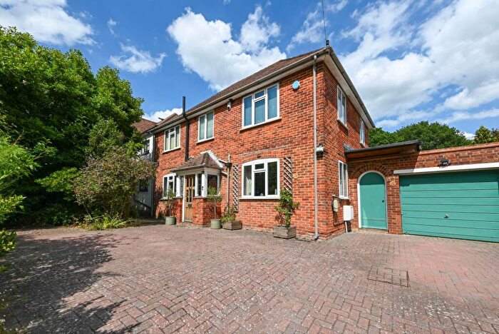 4 Bedroom Detached House For Sale In St Stephens Hill, Canterbury, CT2