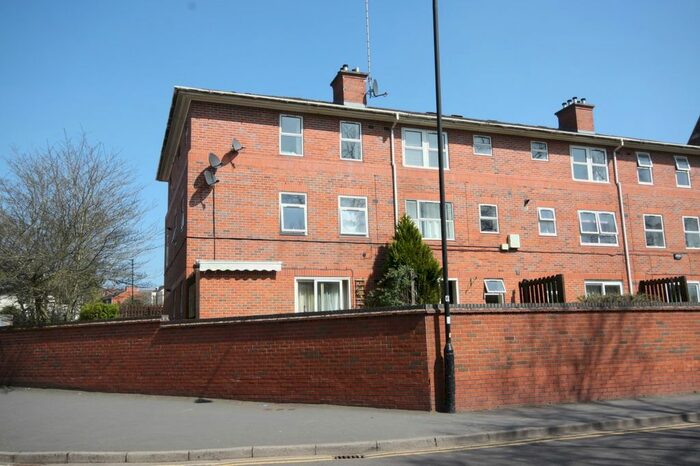 1 Bedroom Flat To Rent In Augusta Place, Leamington Spa, CV32