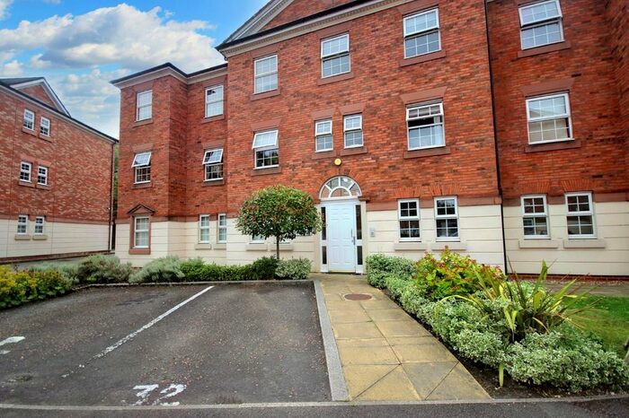 2 Bedroom Flat To Rent In Manthorpe Avenue, Worsley, M28