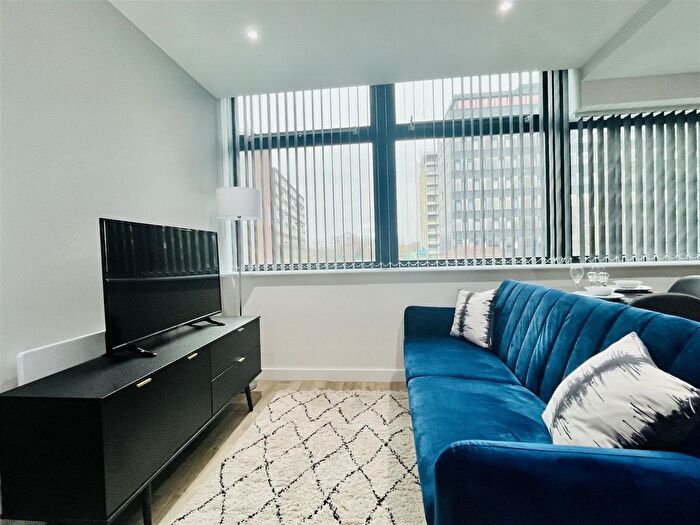 Studio To Rent In Paragon House, Seymour Grove, M16