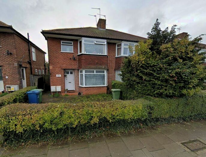 1 Bedroom Maisonette To Rent In Honeypot Lane, Stanmore, HA7