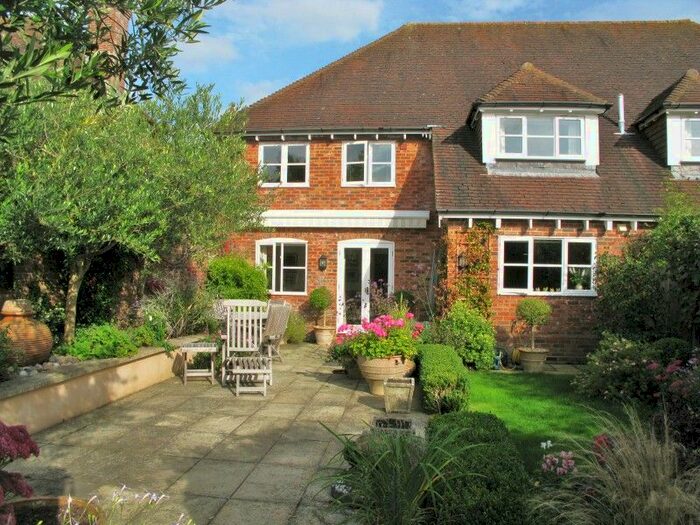 4 Bedroom Semi-Detached House To Rent In Burton Park, Nr Petworth, West Sussex, GU28