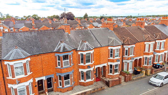 3 Bedroom Terraced House For Sale In Jersey Road, Wolverton, Milton Keynes, MK12