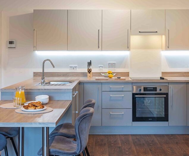 1 Bedroom Flat To Rent In Barking Wharf Square, Barking, IG11