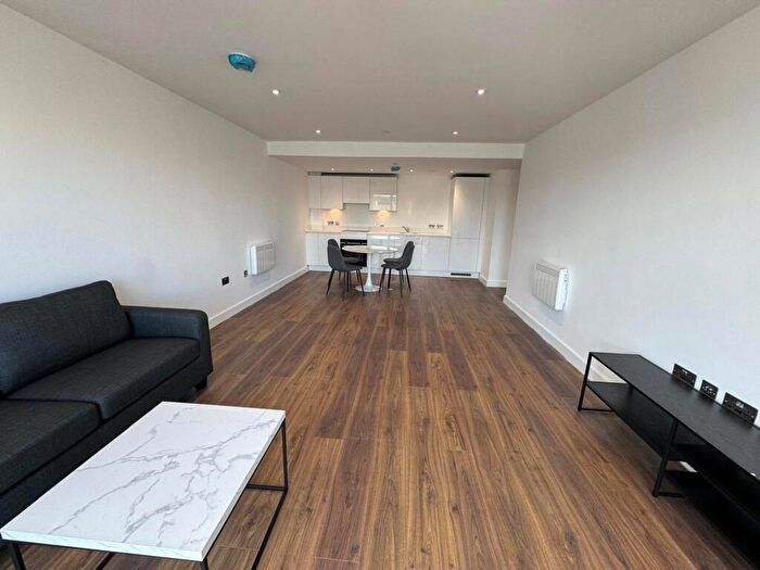 2 Bedroom Apartment To Rent In The Grand Exchange, Market Street, Bracknell, Berkshire, RG12