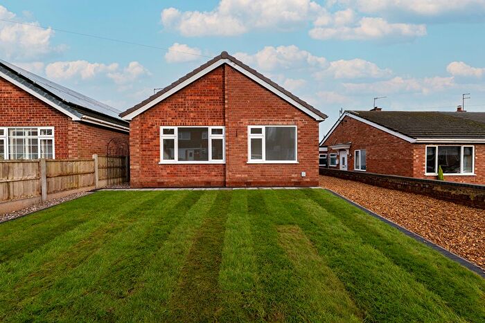 2 Bedroom Detached Bungalow For Sale In Ford Way, Rugeley, WS15