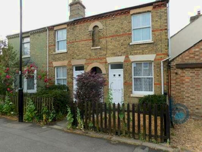 2 Bedroom End Of Terrace House To Rent In Church Street, Peterborough, Cambridgeshire, PE4