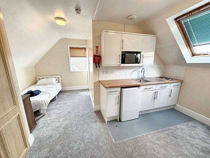 1 Bedroom House To Rent In Studio, Mount Road, Hinckley, LE10