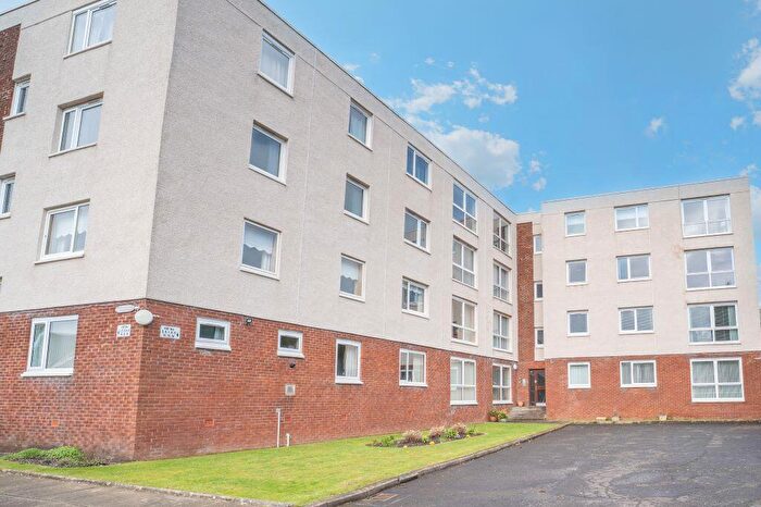 3 Bedroom Flat For Sale In Fernside, Brisbane Street, Largs, KA30